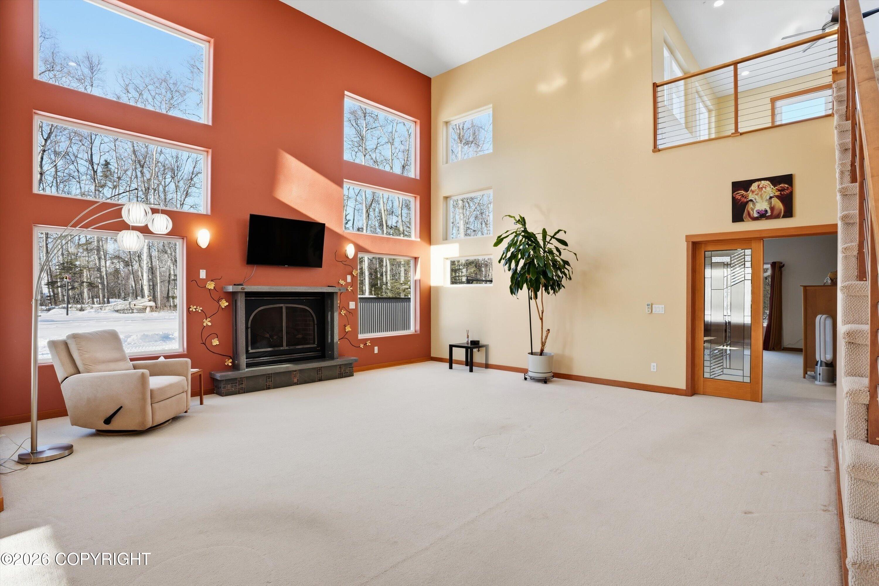 8115 N Highlander Loop