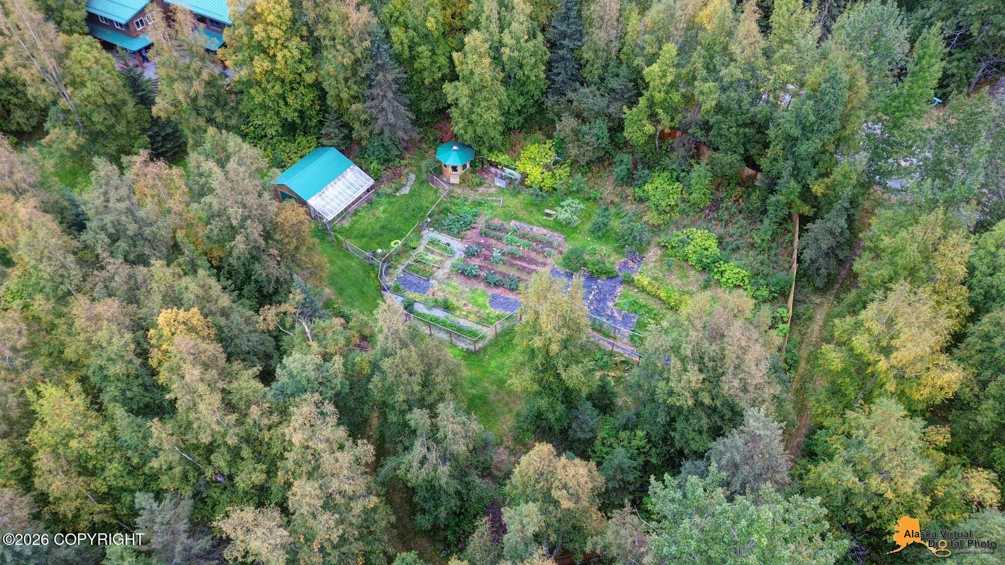 4905 DeArmoun Road
