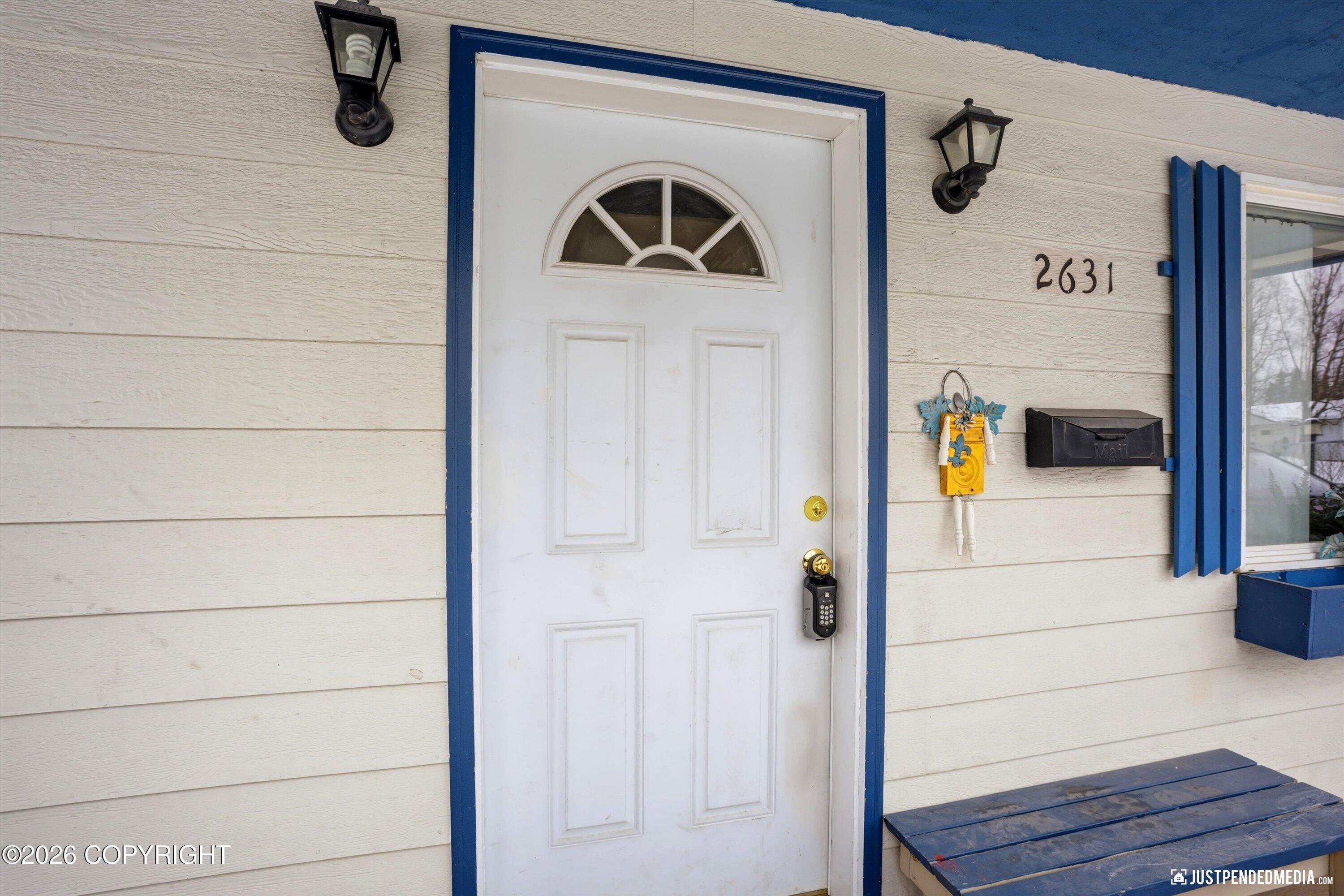 2631 Glenwood Street