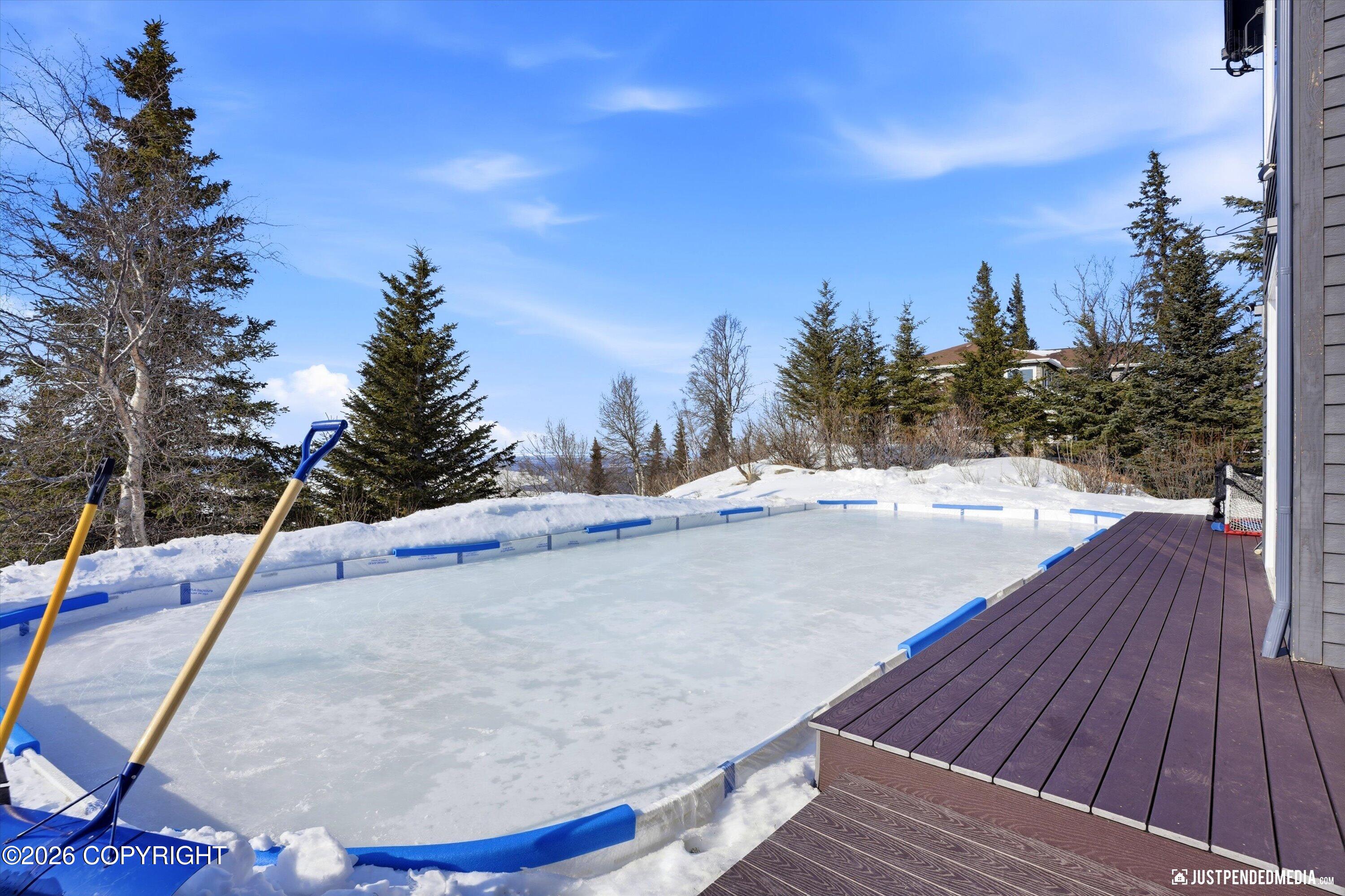 19296 Potter Highlands Drive