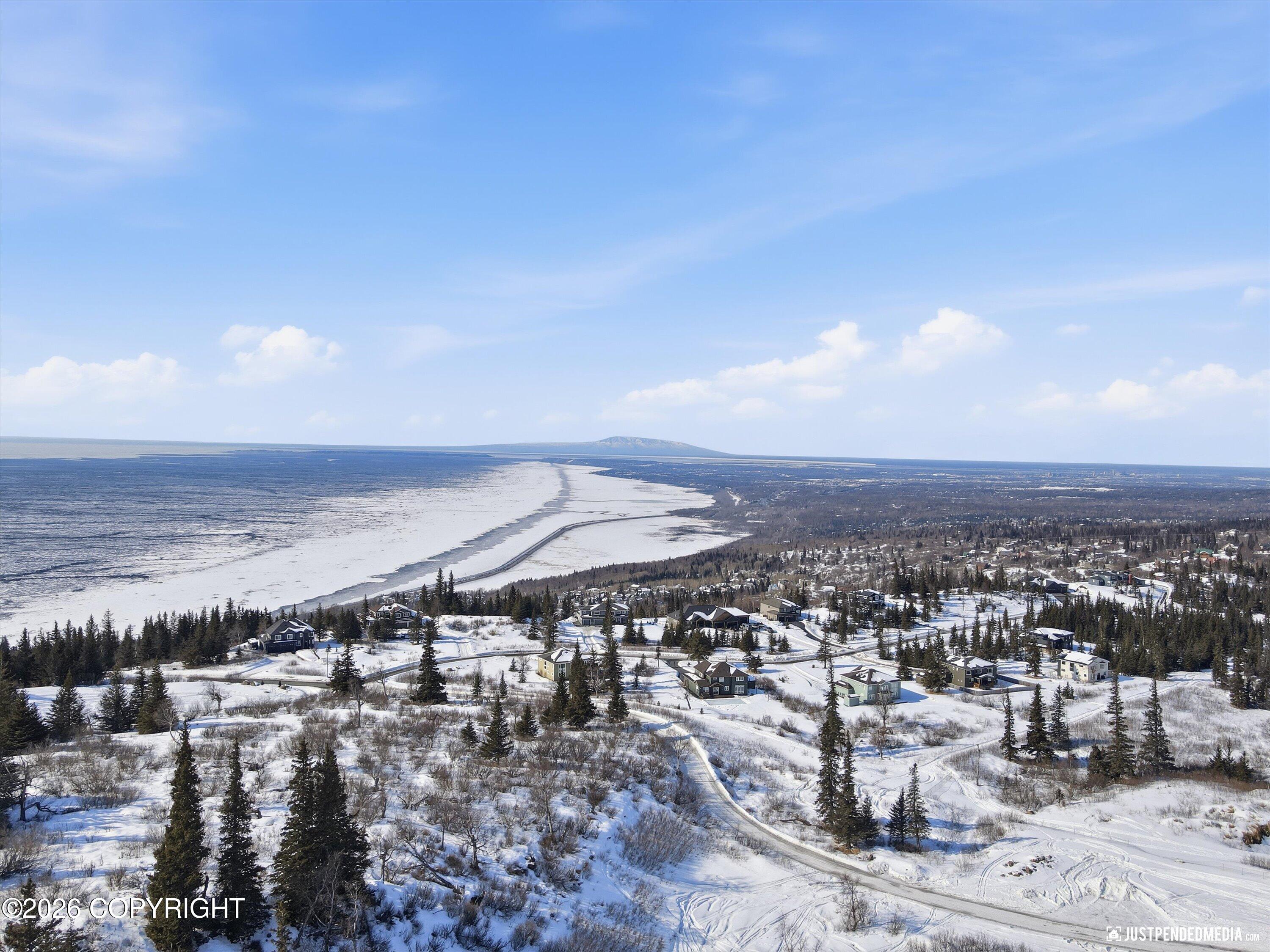 19296 Potter Highlands Drive