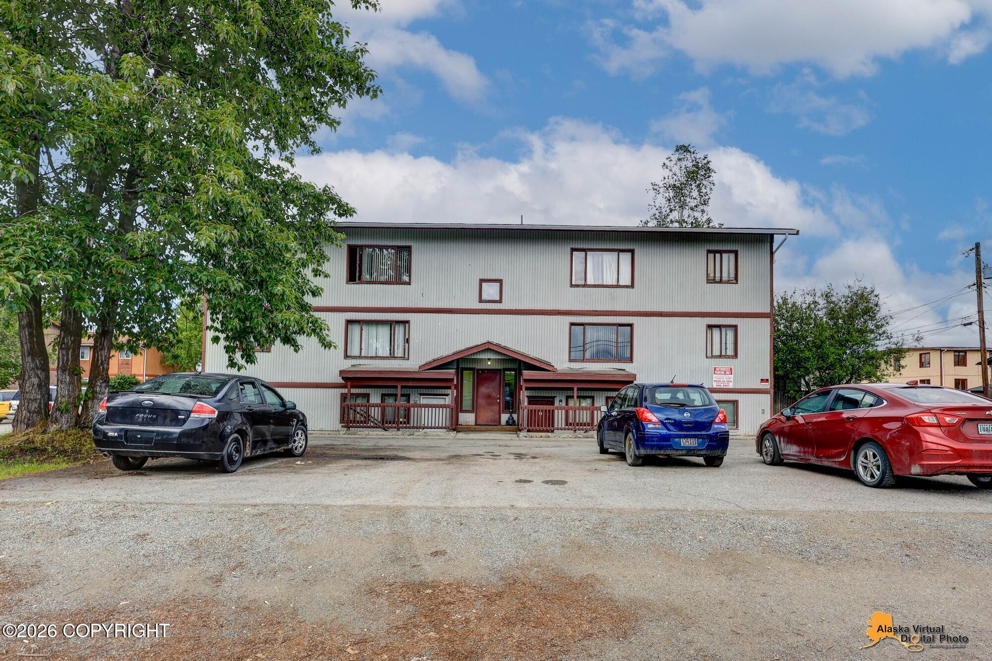 133 N Flower Street