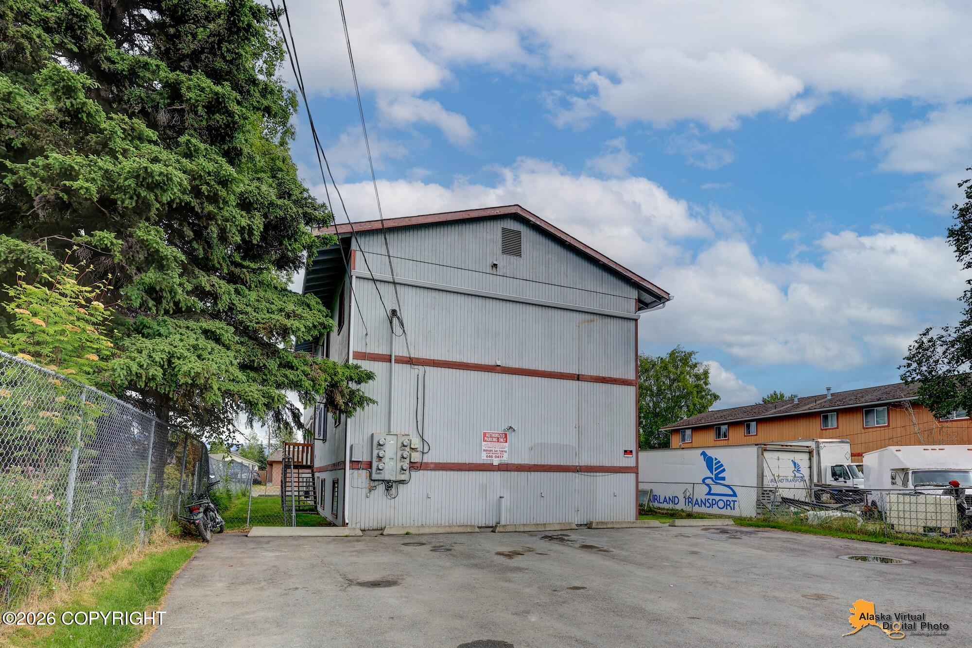 216 N Flower Street