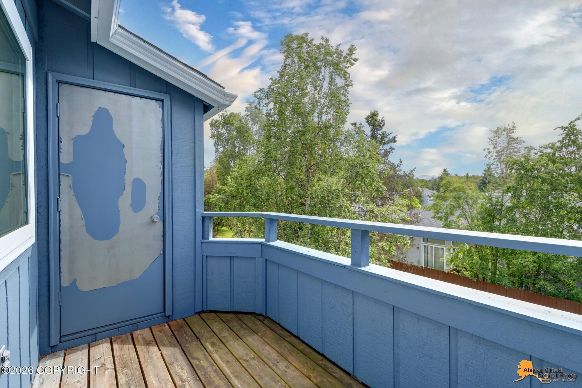 1670 Eastridge Drive # 302 Unit: #302
