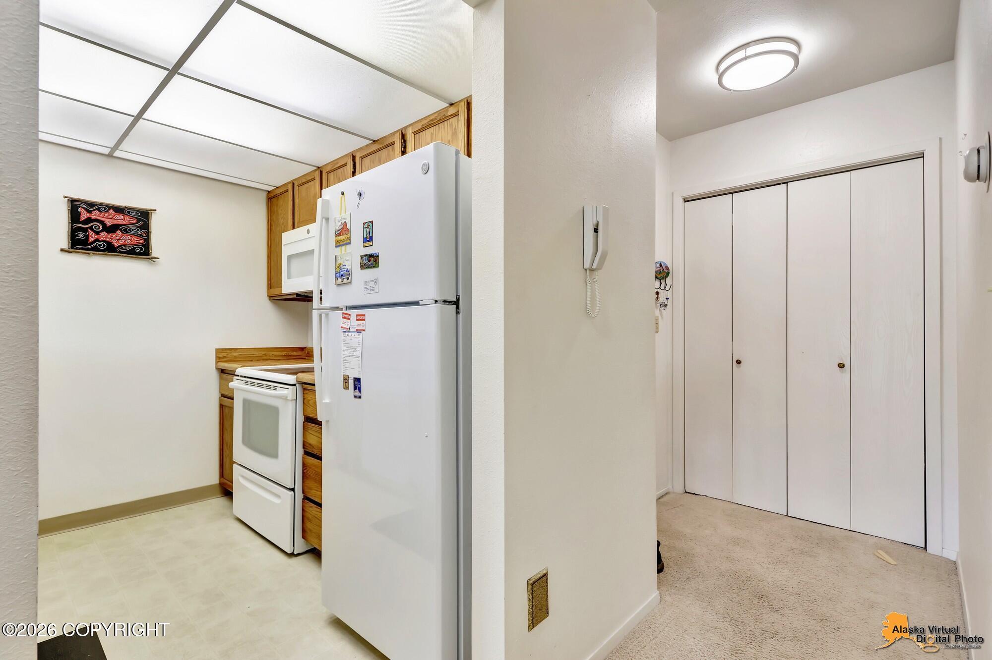 1670 Eastridge Drive # 302 Unit: #302