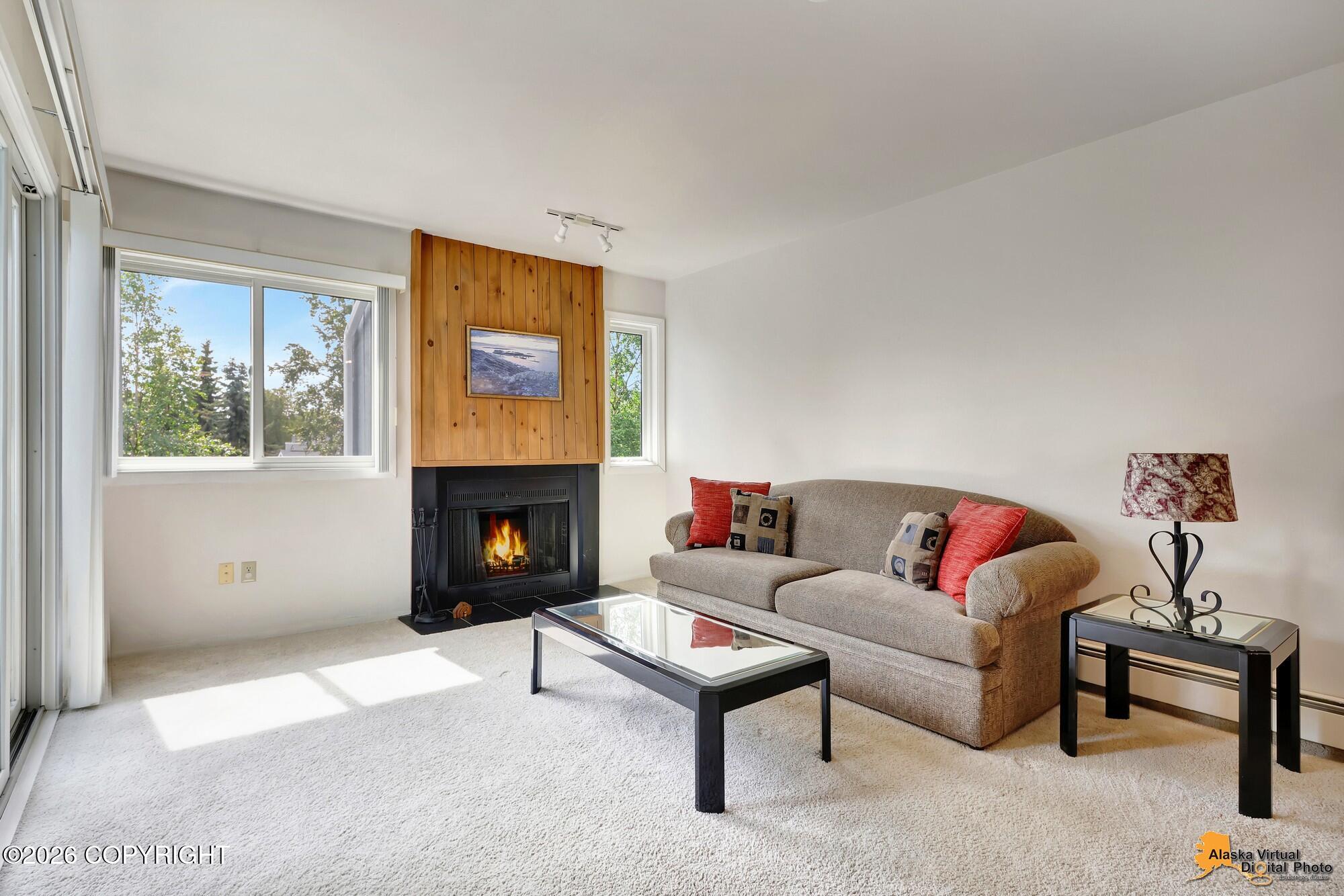 1670 Eastridge Drive # 302 Unit: #302