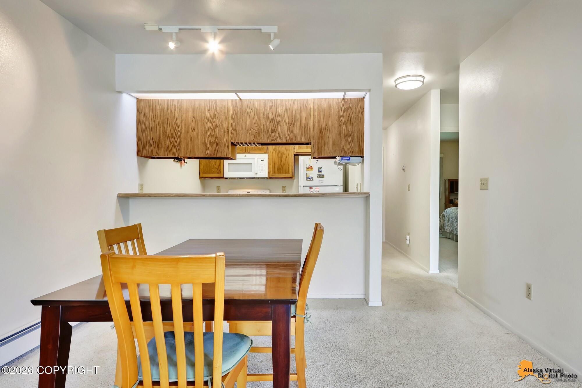 1670 Eastridge Drive # 302 Unit: #302