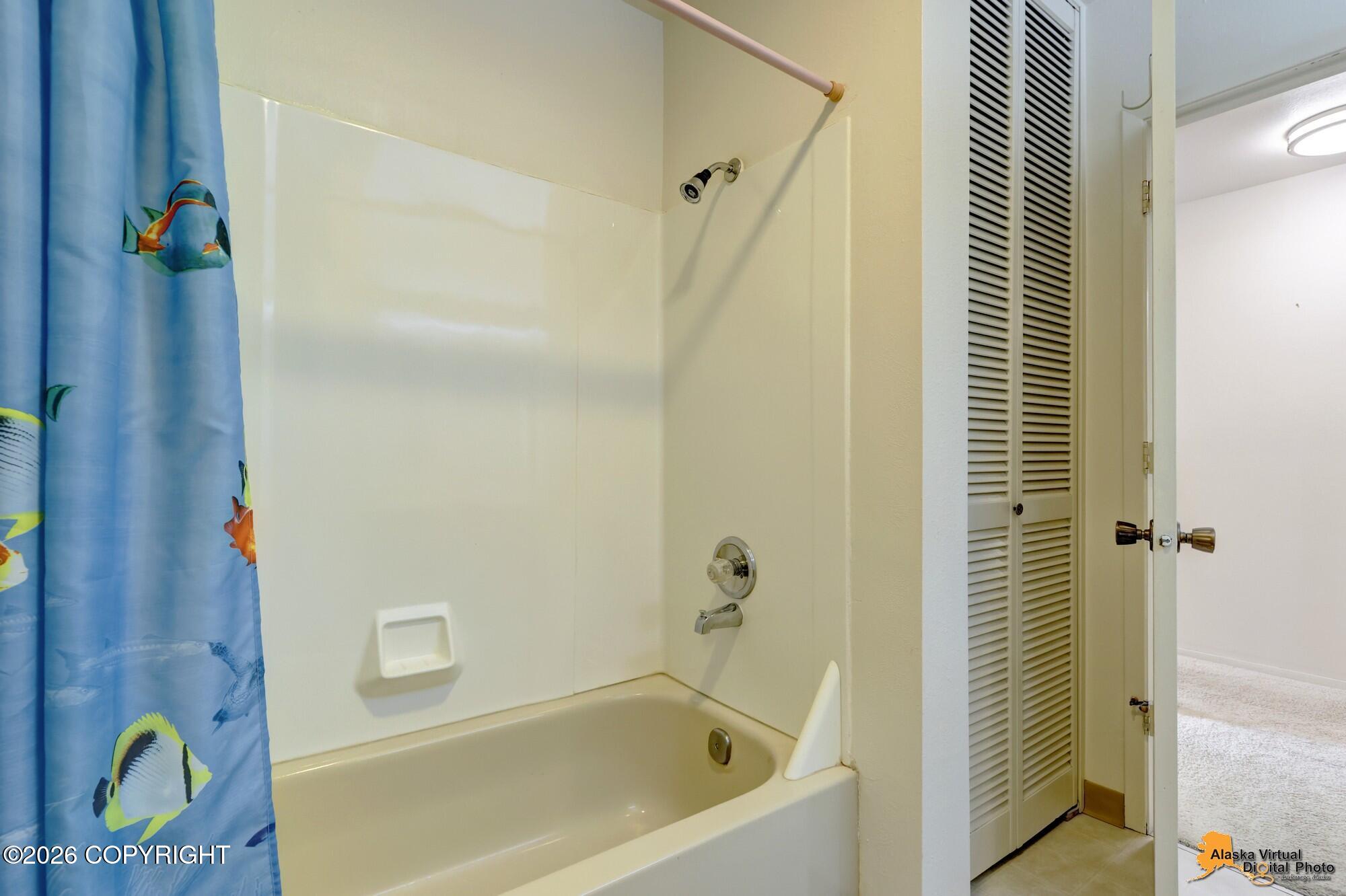 1670 Eastridge Drive # 302 Unit: #302