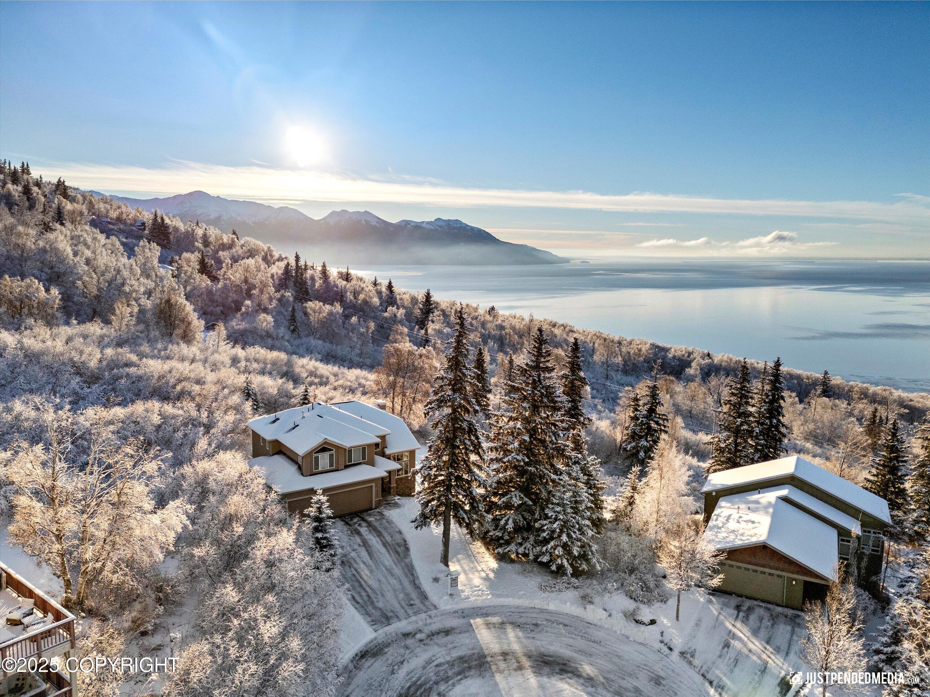 18960 Potter View Circle