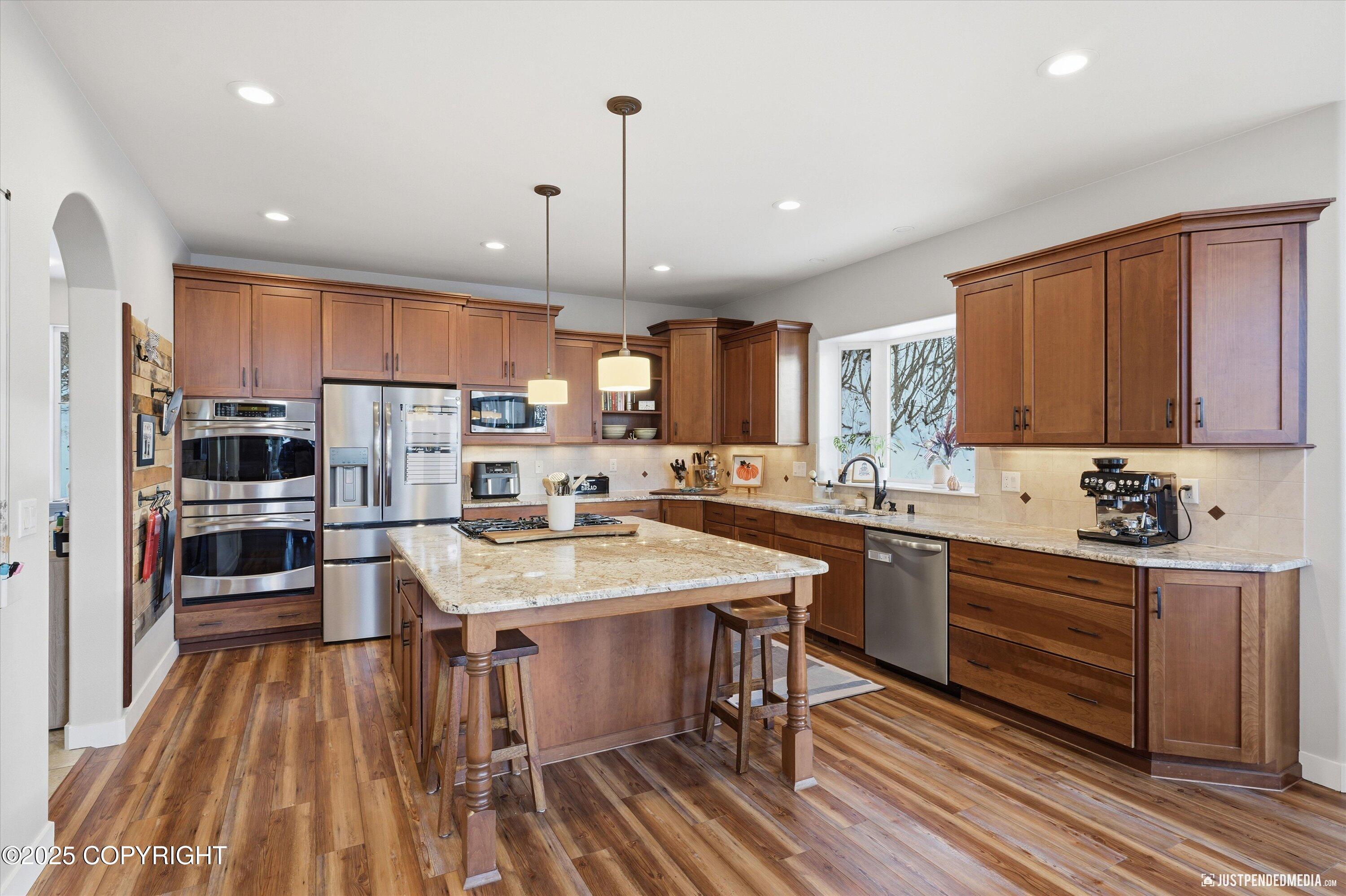 18960 Potter View Circle