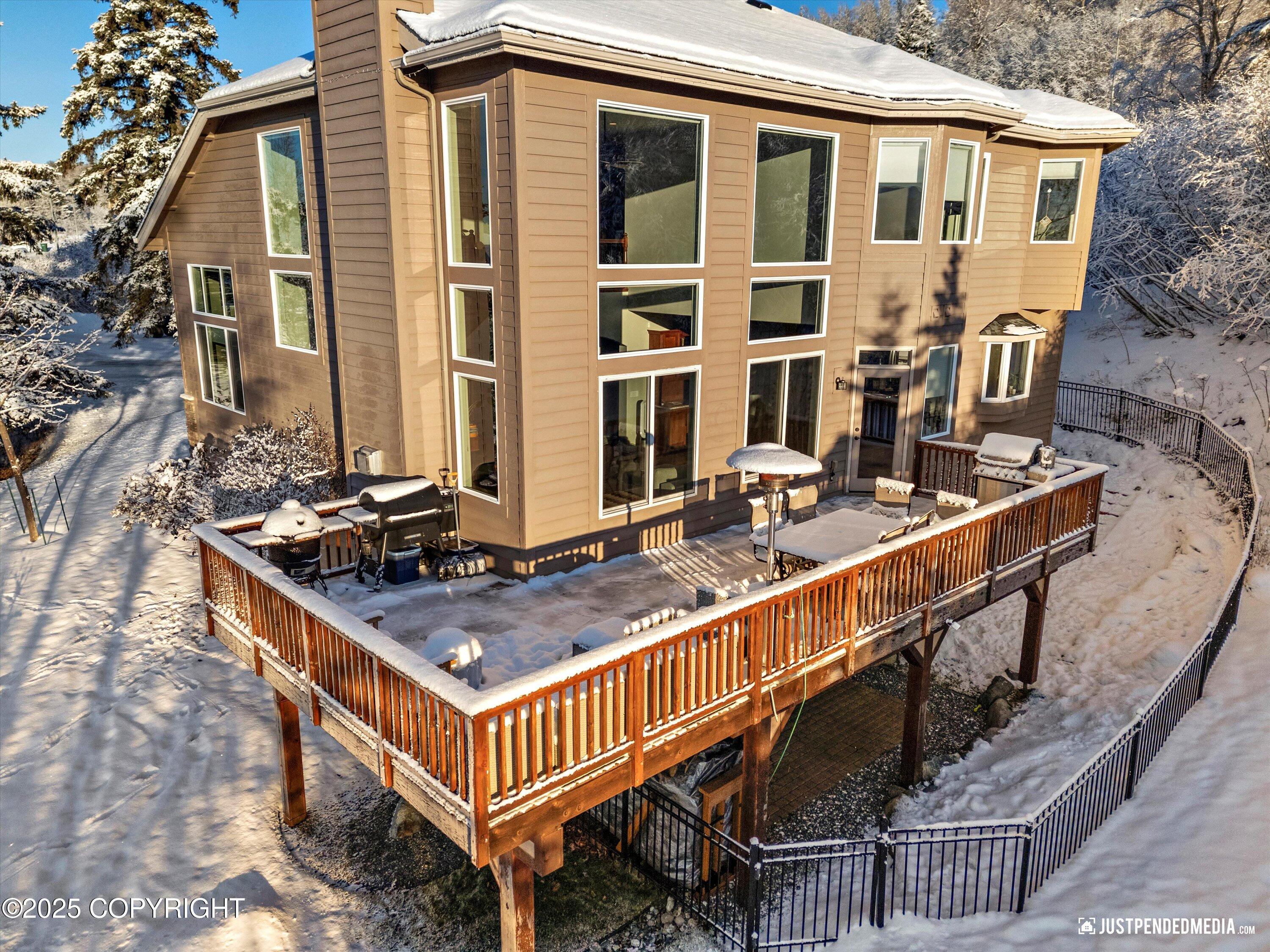 18960 Potter View Circle