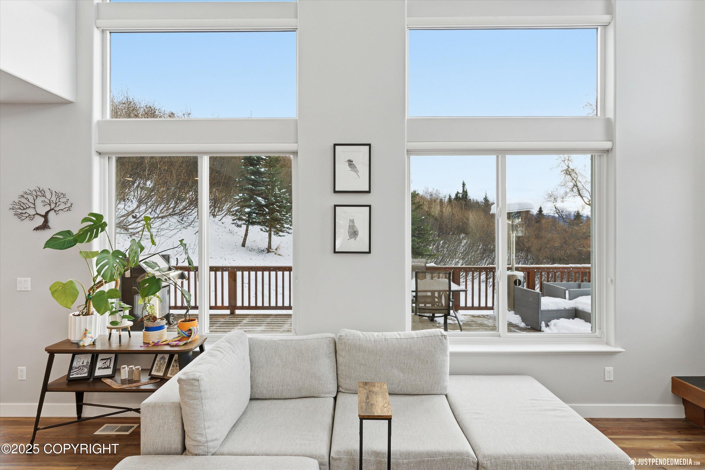 18960 Potter View Circle