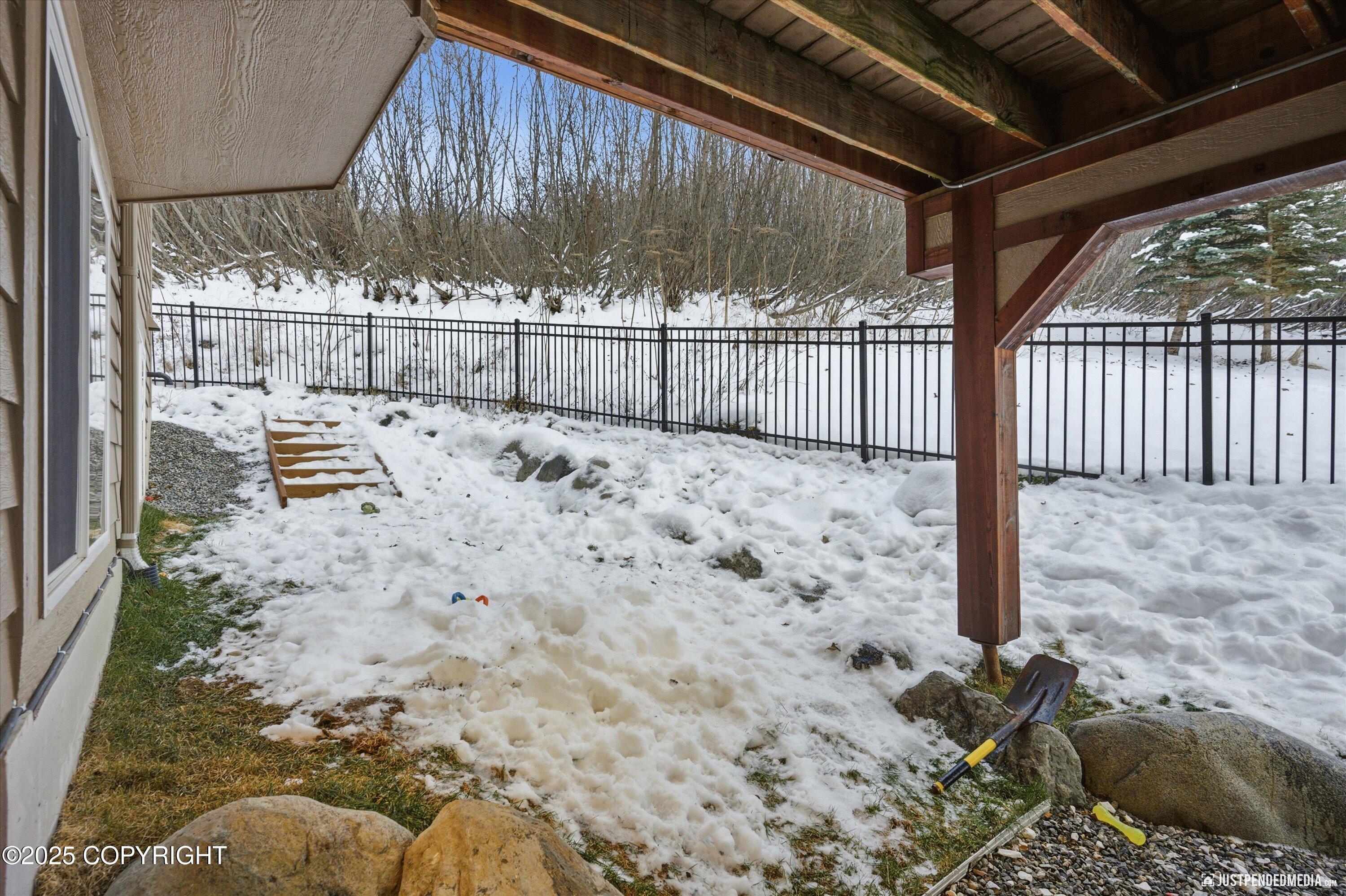 18960 Potter View Circle