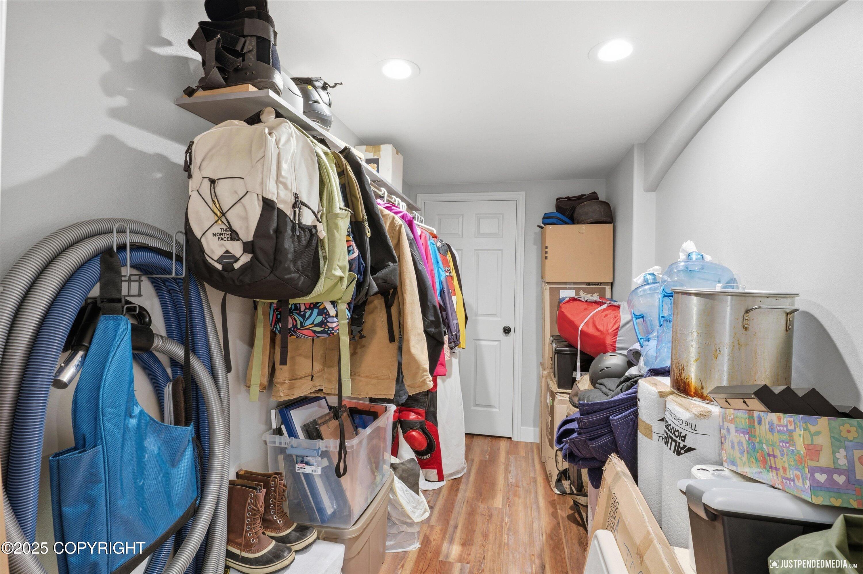 18960 Potter View Circle