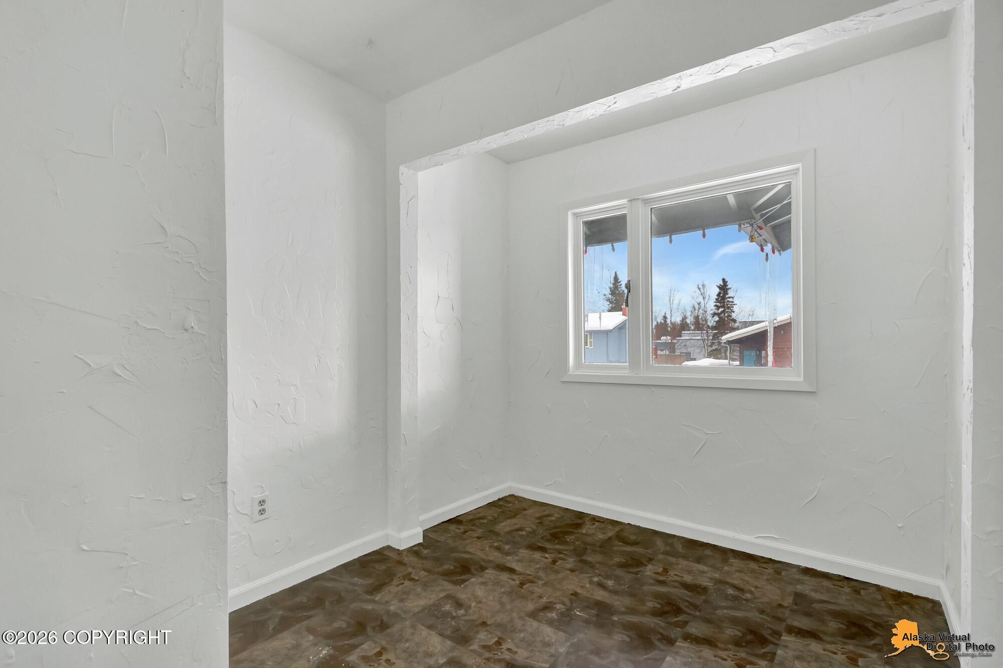 1153 W 71st Court