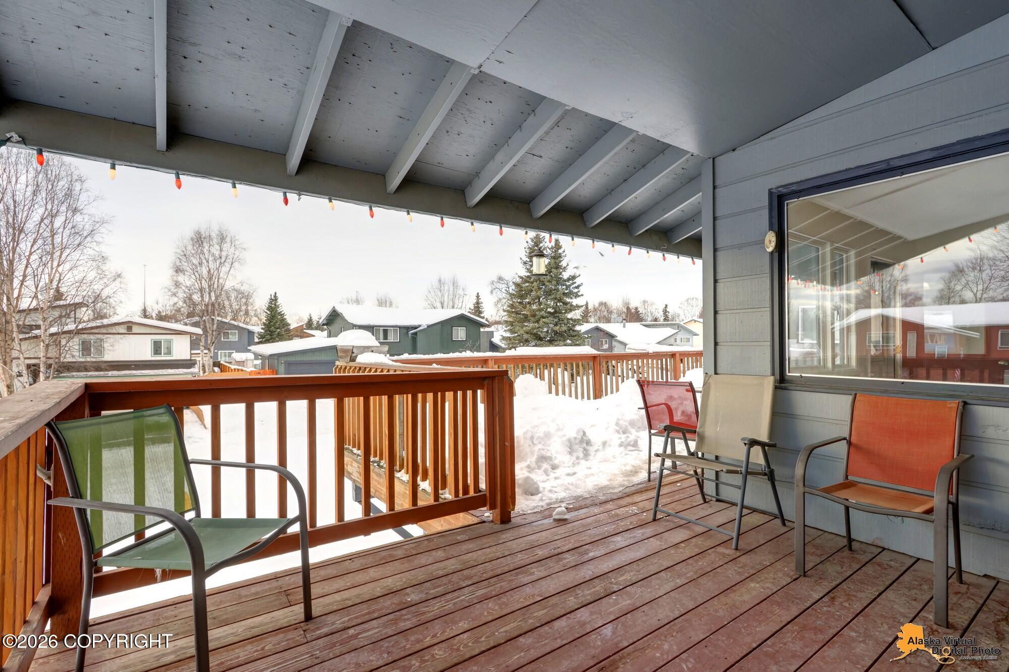 1153 W 71st Court