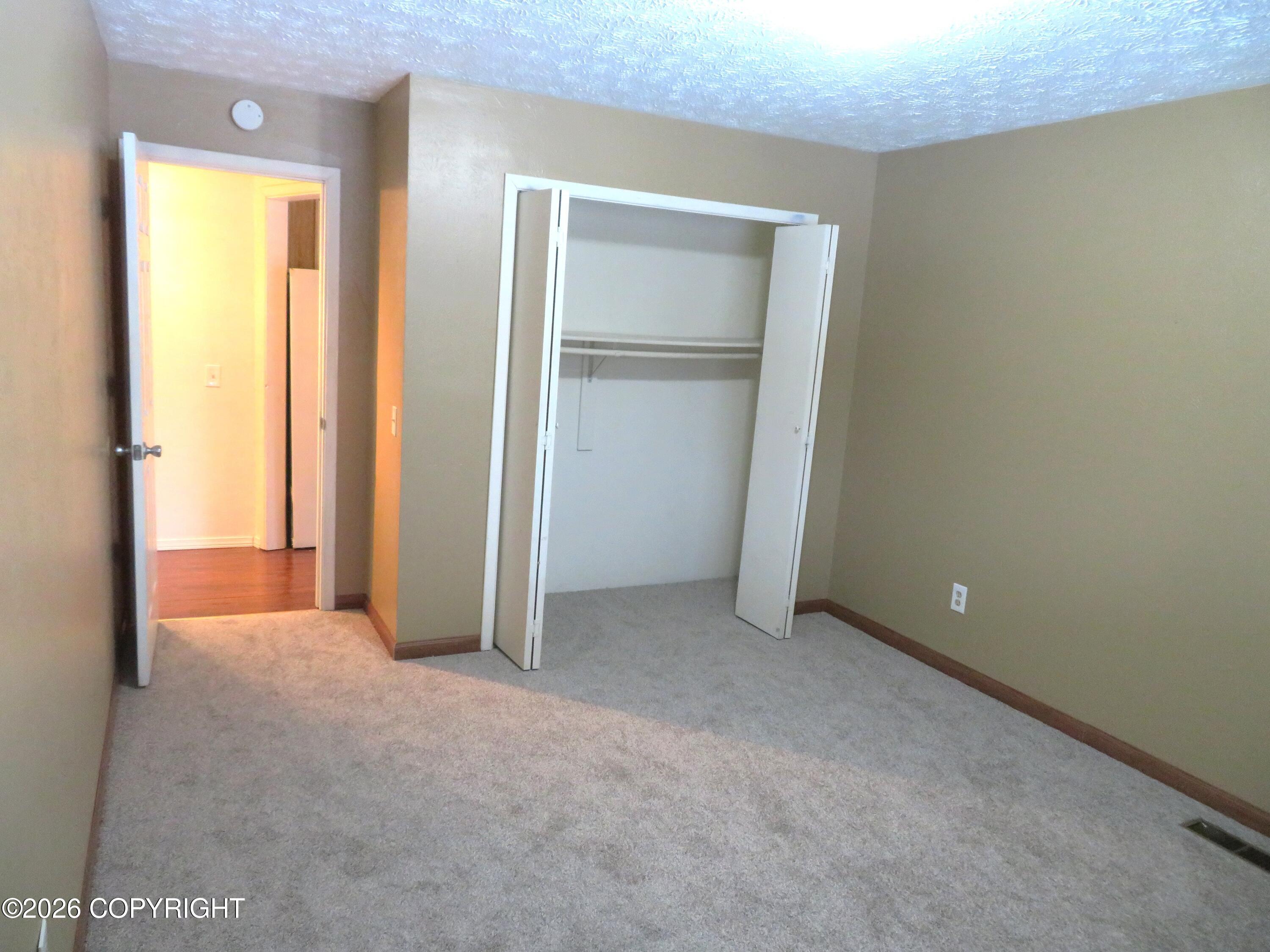 1153 W 71st Court