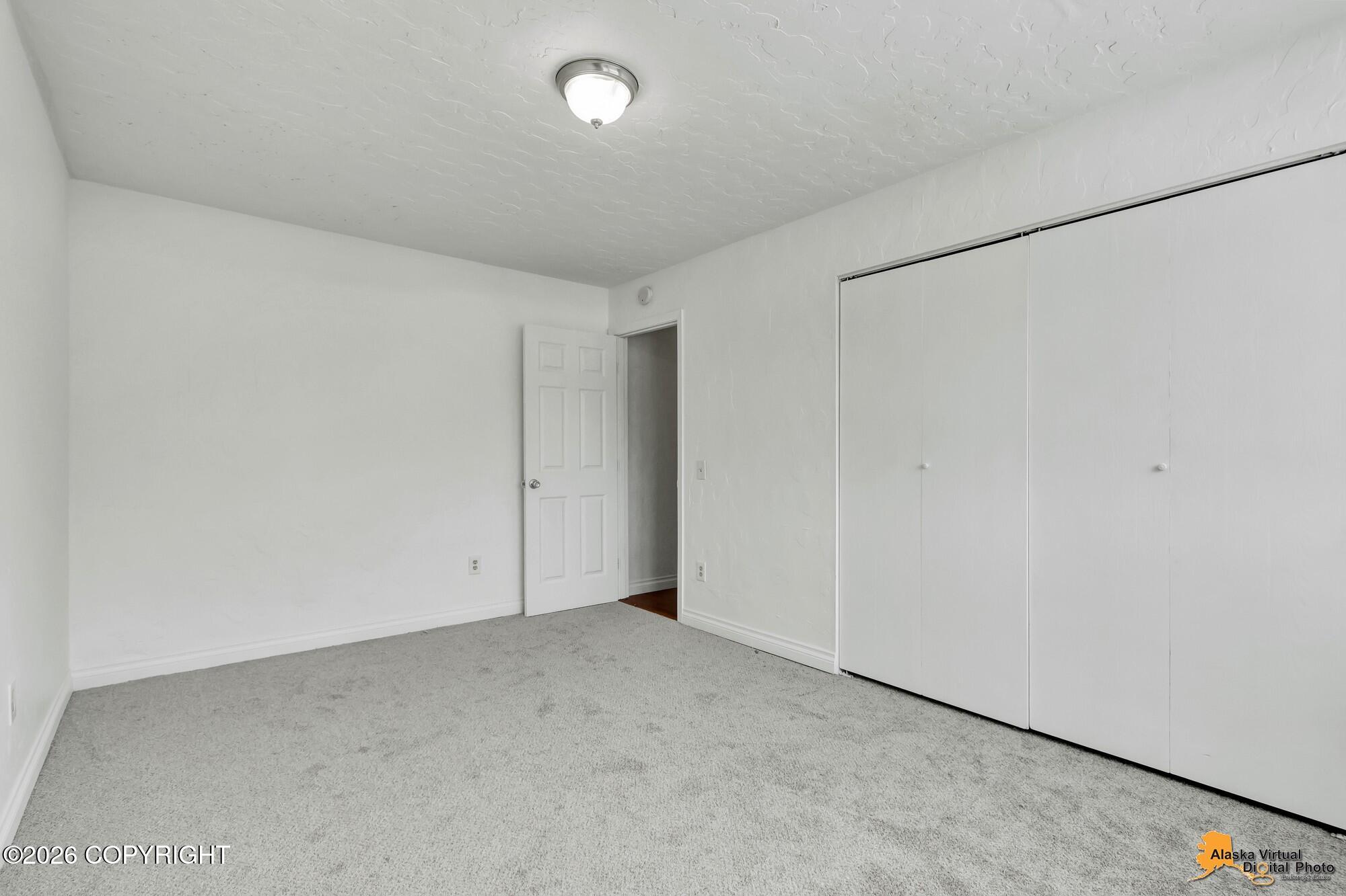1153 W 71st Court