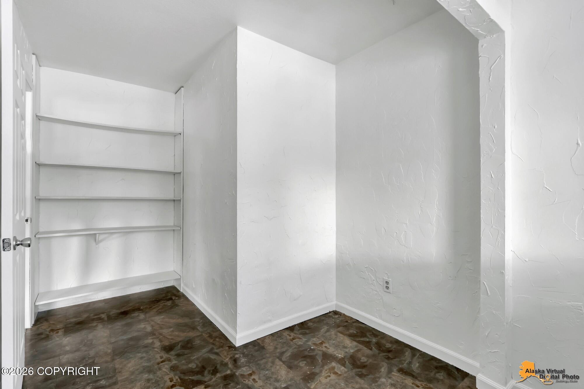 1153 W 71st Court