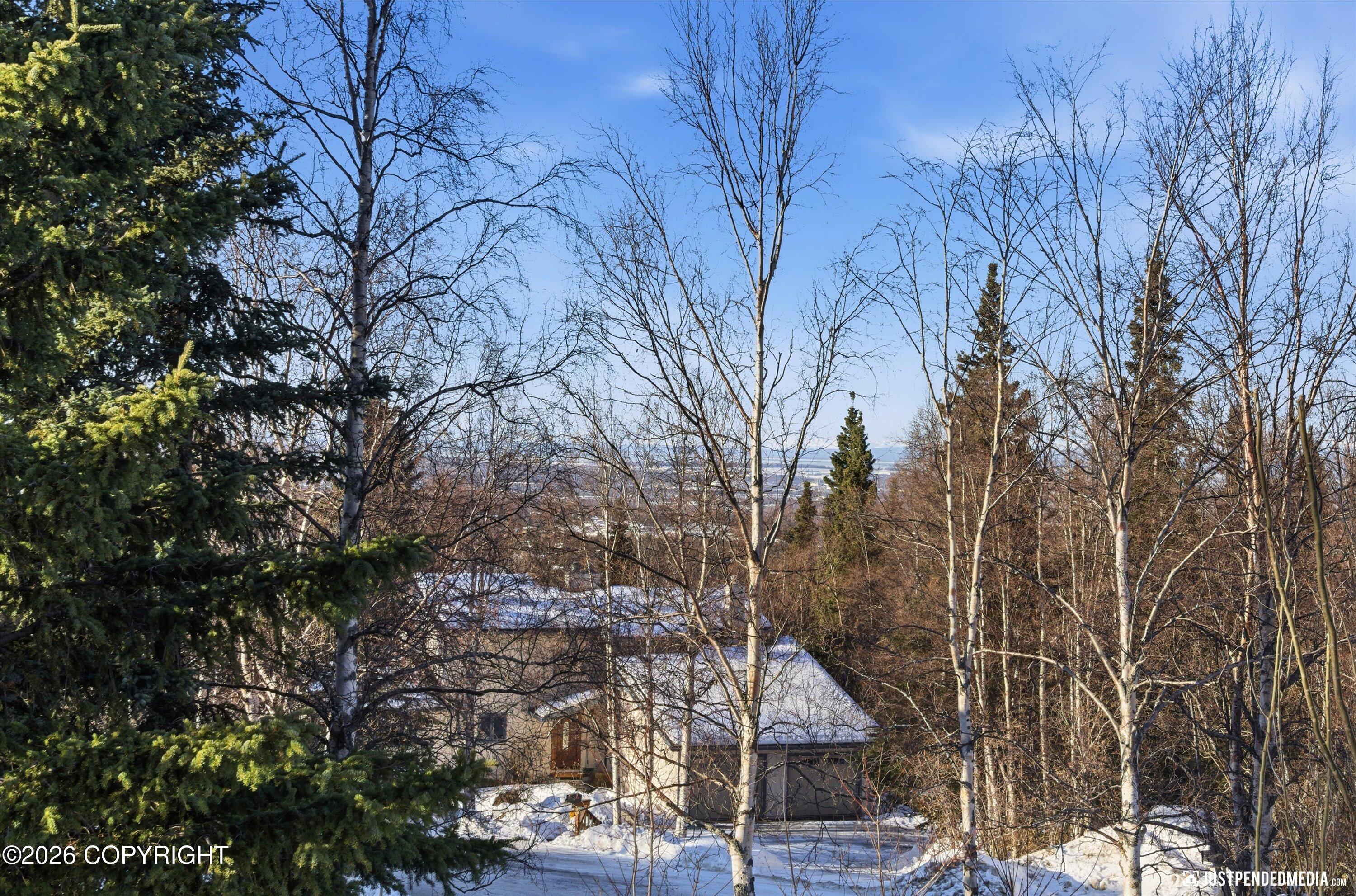 7509 Beacon Hill Drive