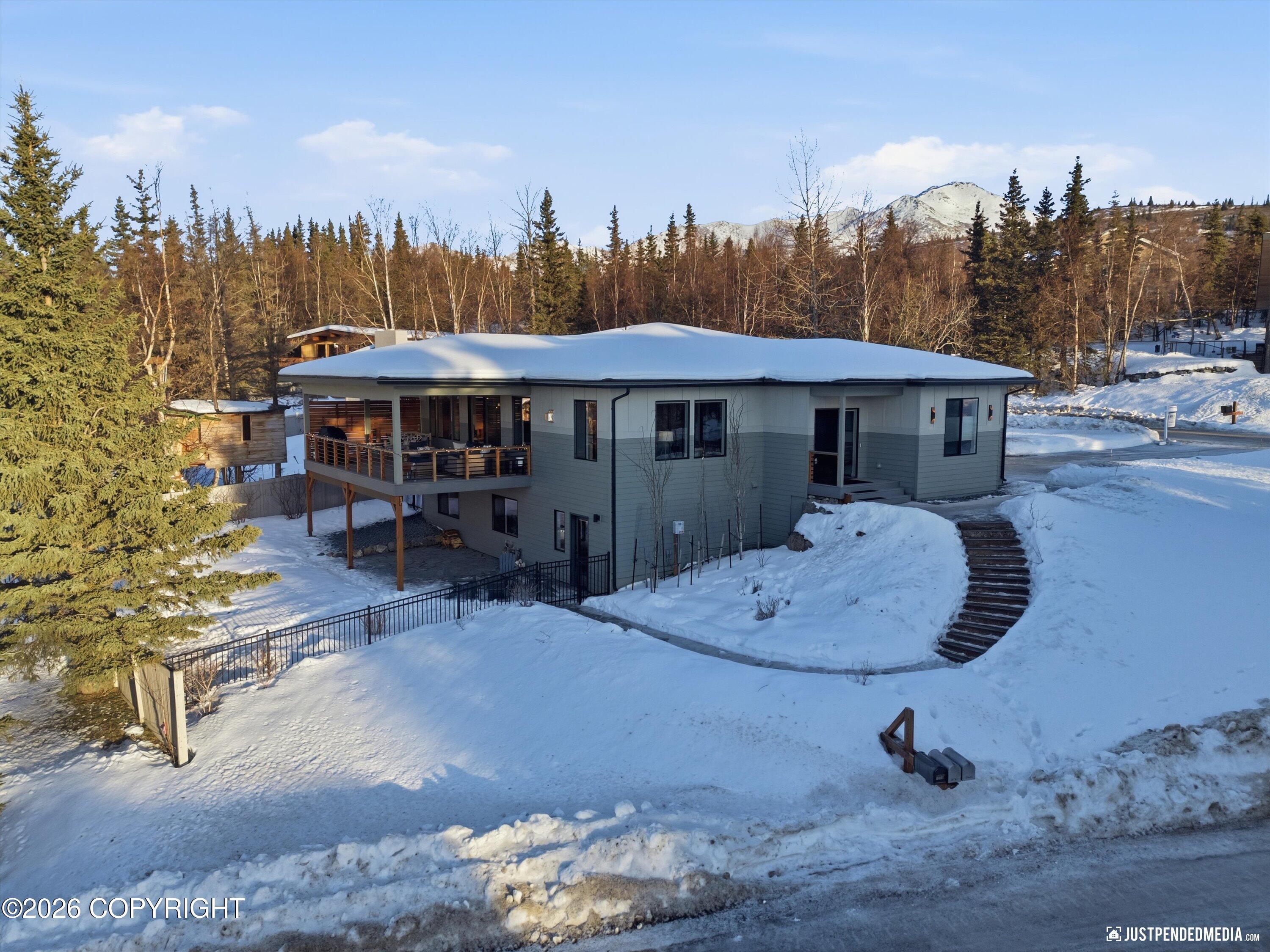 7509 Beacon Hill Drive