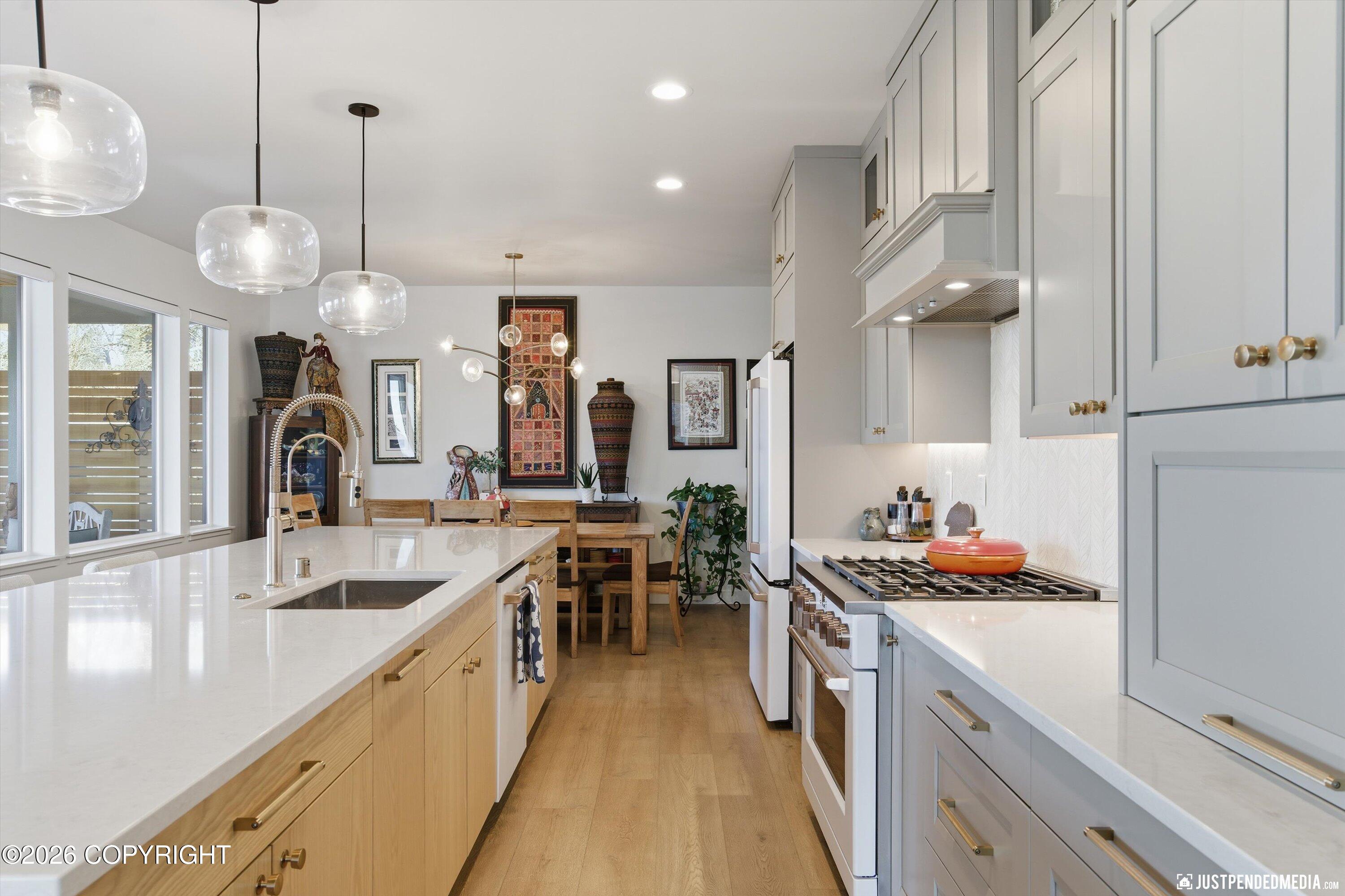 7509 Beacon Hill Drive