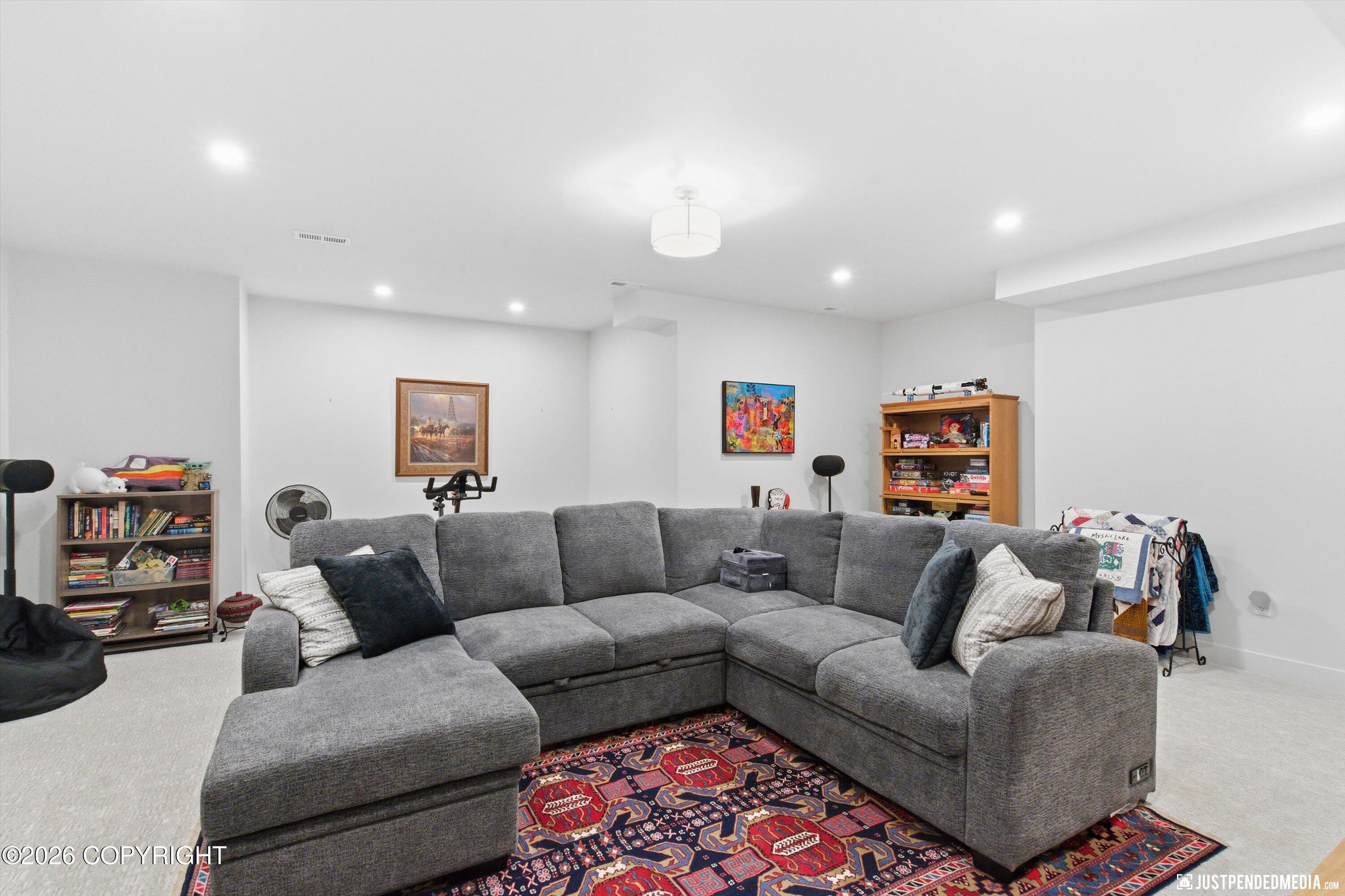 7509 Beacon Hill Drive