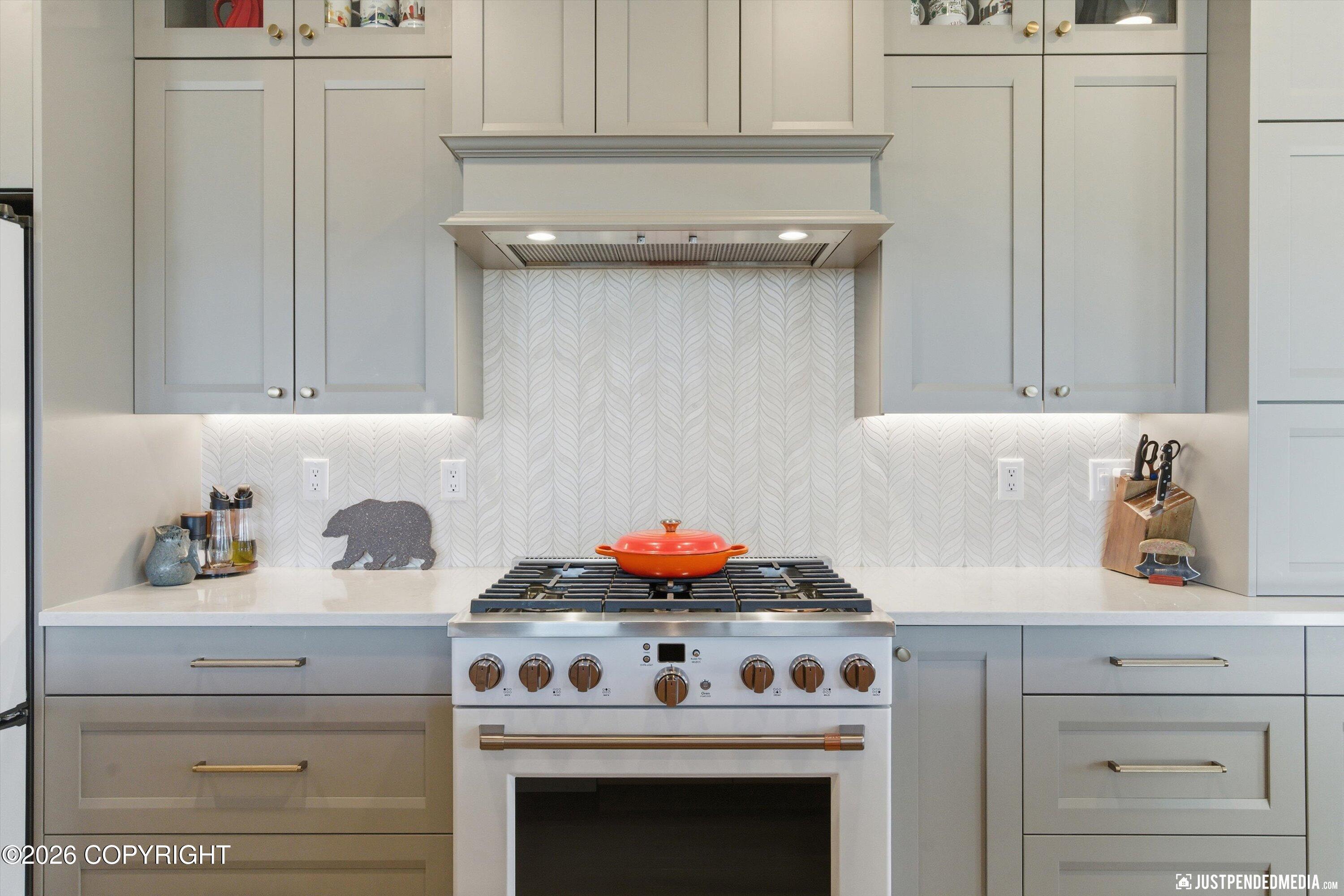 7509 Beacon Hill Drive