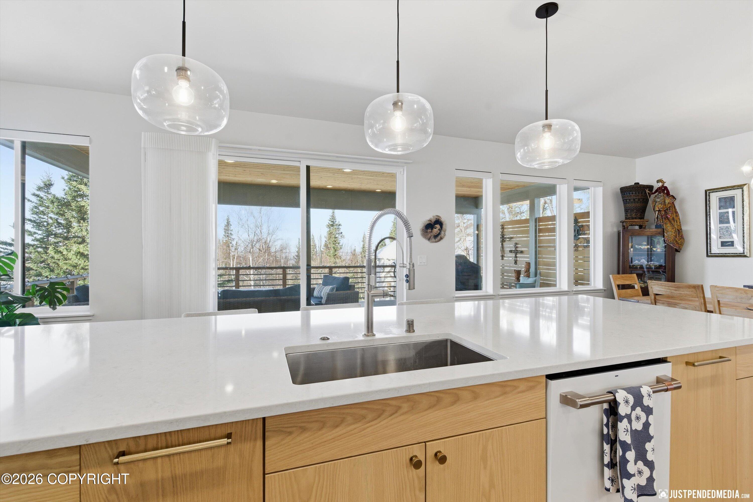 7509 Beacon Hill Drive