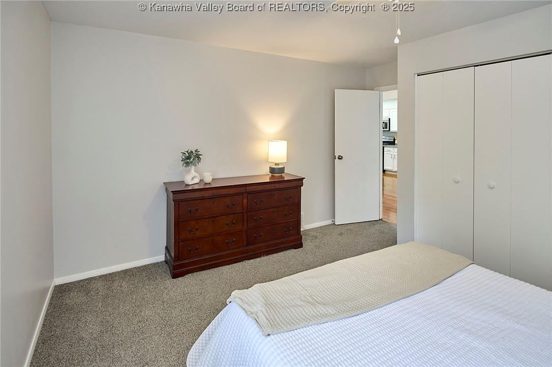 121 Woodbridge Drive