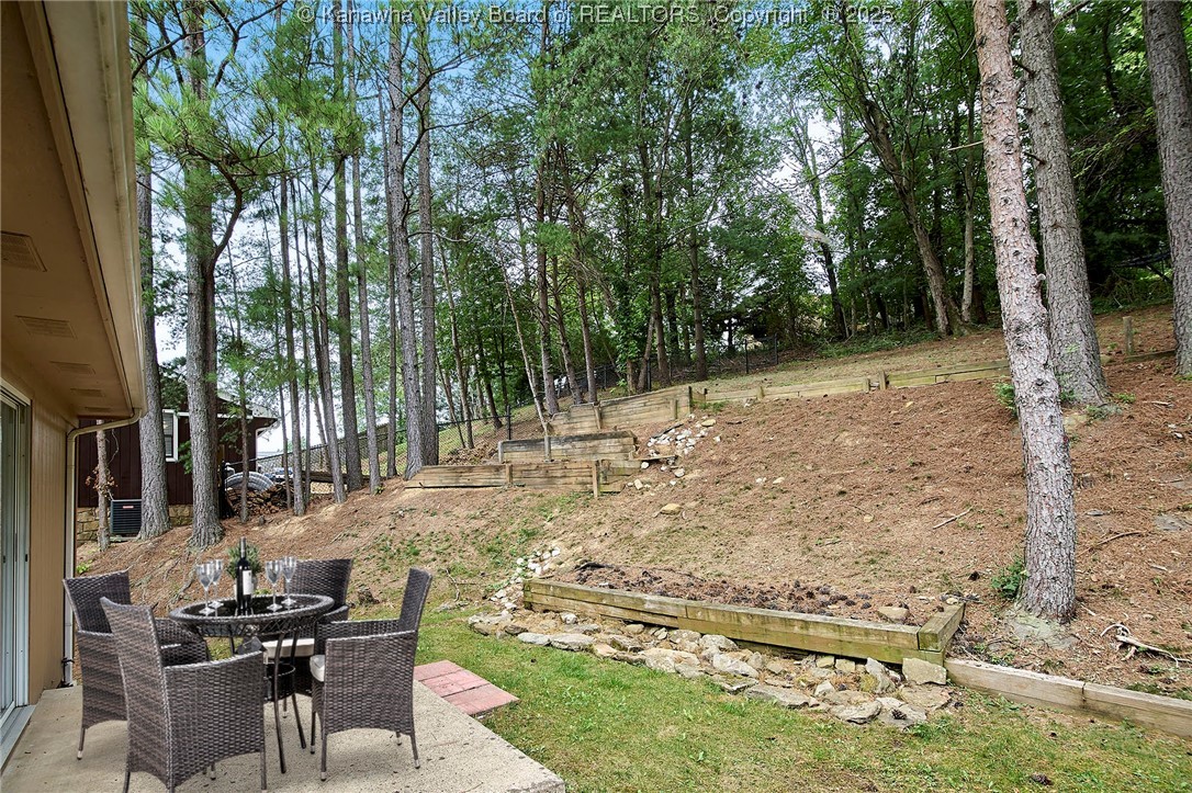 121 Woodbridge Drive
