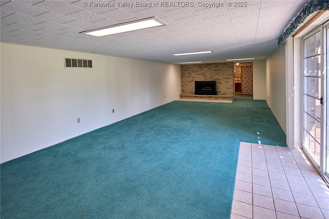 402 Highlawn Drive