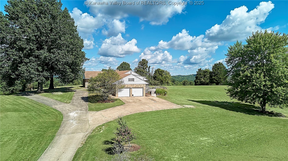 402 Highlawn Drive