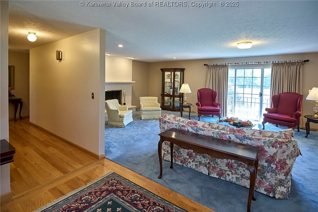 402 Highlawn Drive