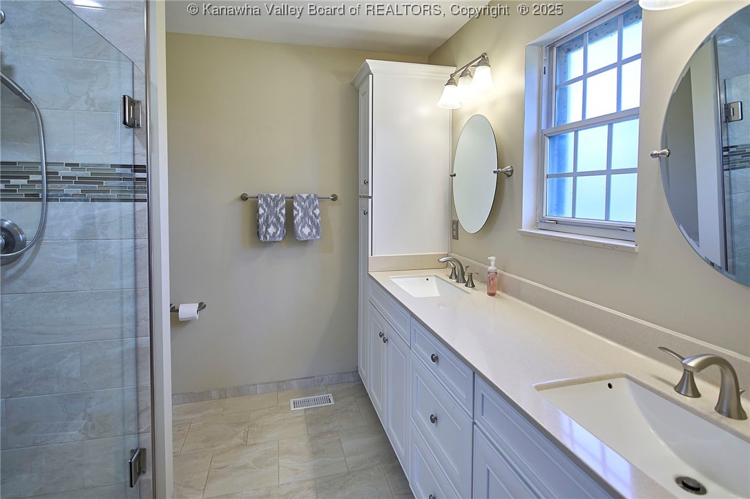 402 Highlawn Drive