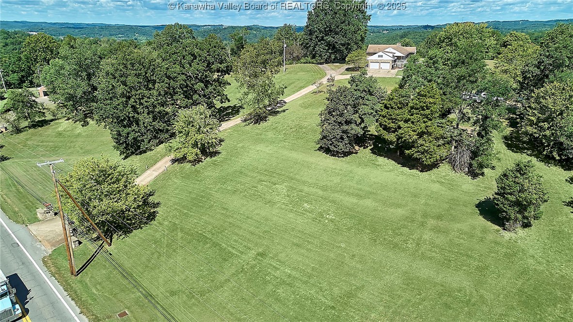 402 Highlawn Drive