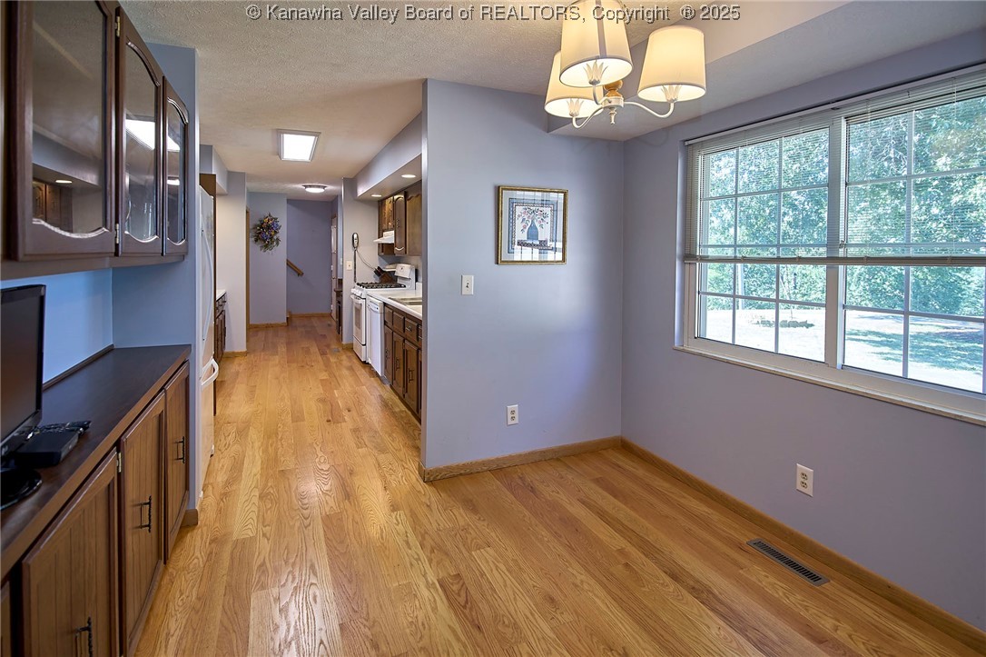 402 Highlawn Drive