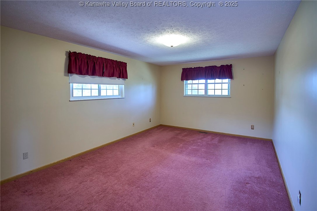 402 Highlawn Drive