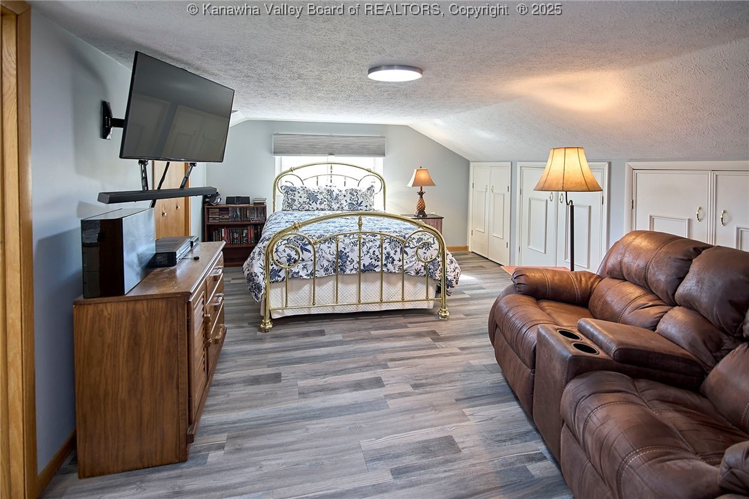 402 Highlawn Drive