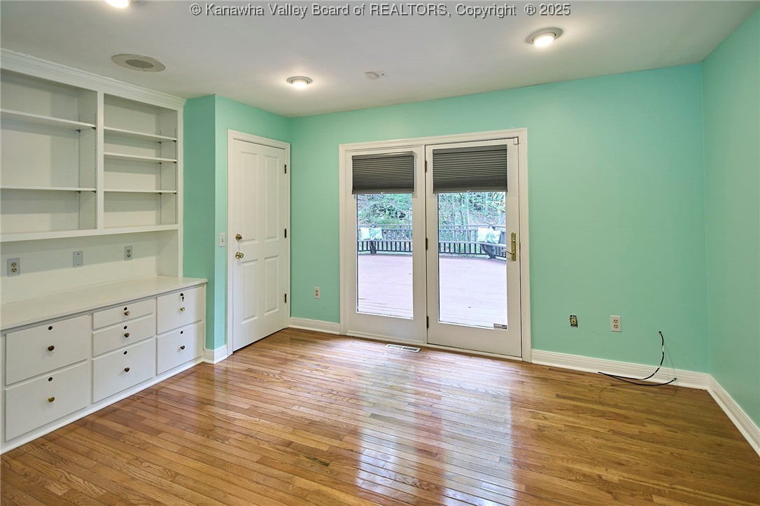 12 Dunlevy Road