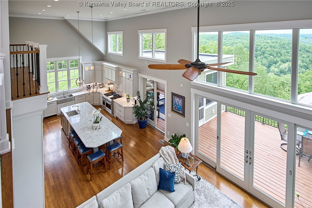 1275 Quail Pointe Drive