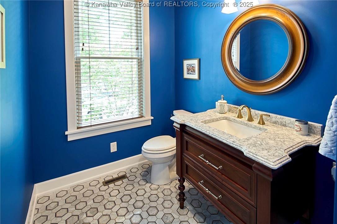 1275 Quail Pointe Drive