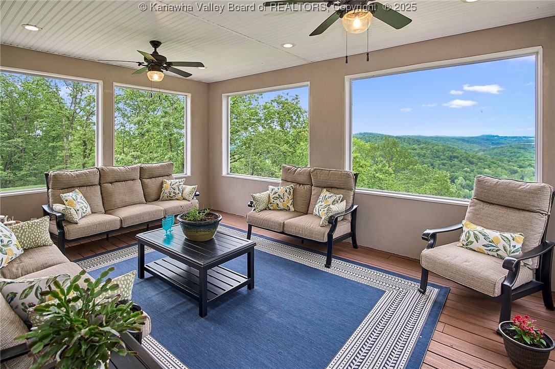 1275 Quail Pointe Drive