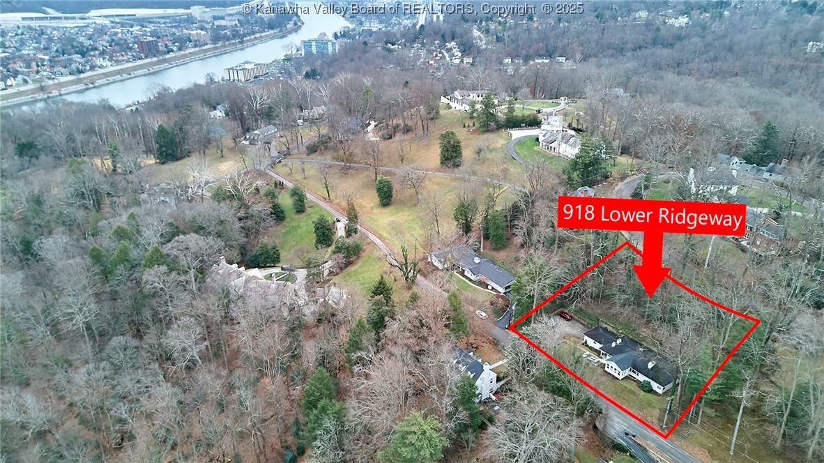 918 Lower Ridgeway Road