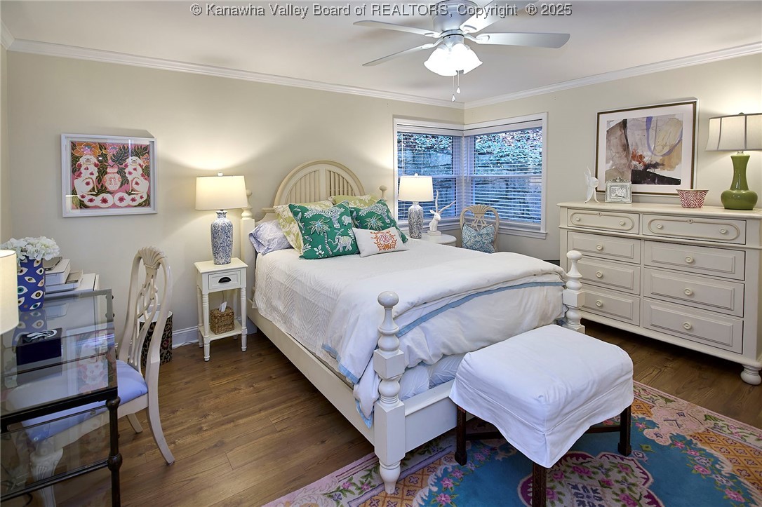 918 Lower Ridgeway Road