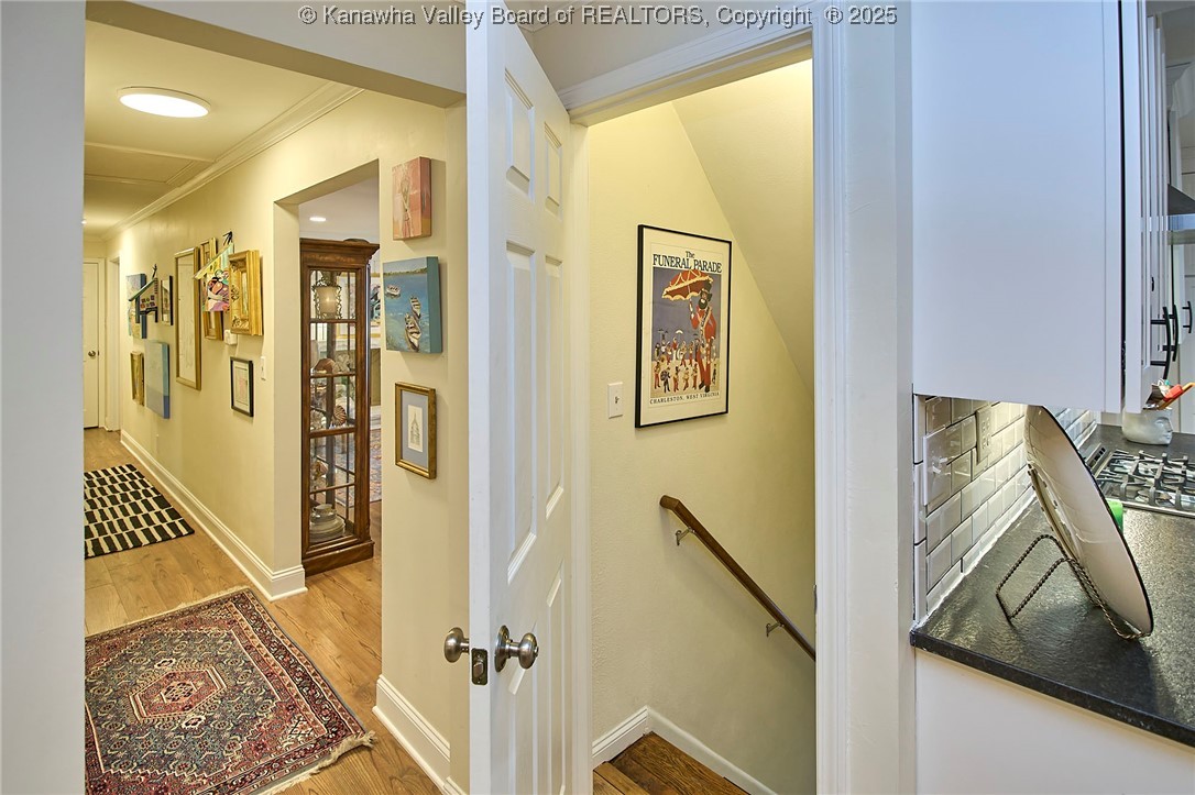 918 Lower Ridgeway Road