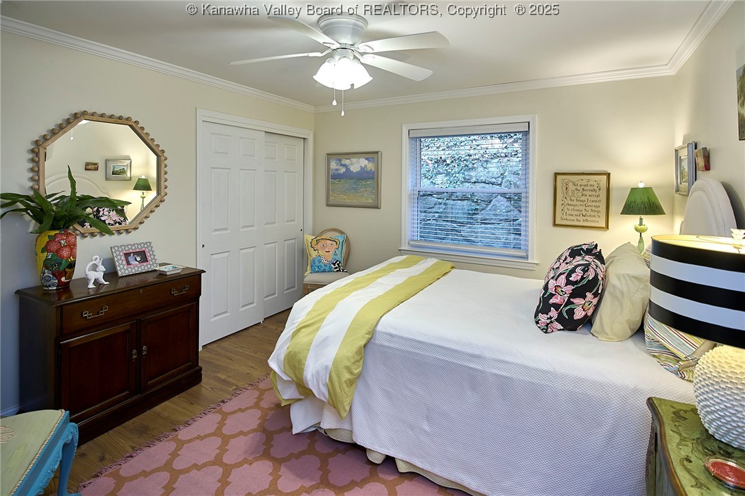 918 Lower Ridgeway Road