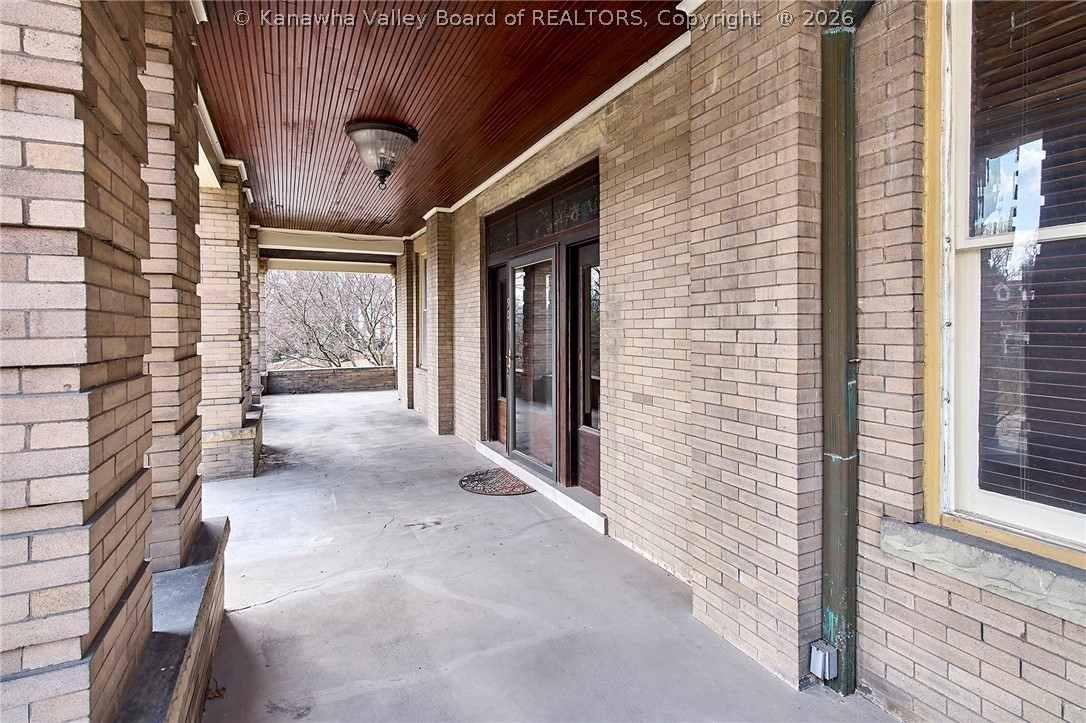 901 Edgewood Drive