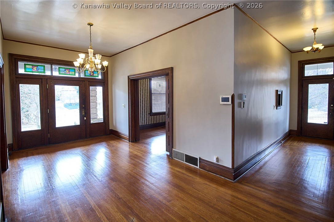 901 Edgewood Drive