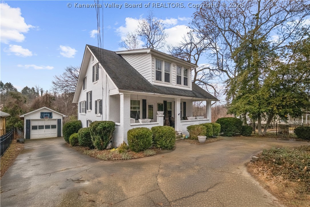 234 Oakwood Road